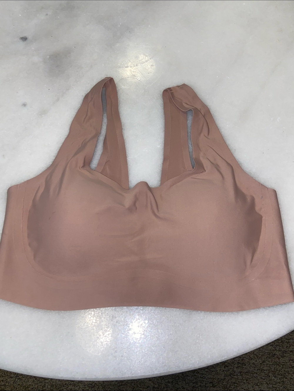 Everyday Seamless Wireless Sports Bra in Nude Pink Size M